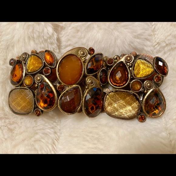 Sparkly Stone Earrings & Bracelet - Picture 6 of 8